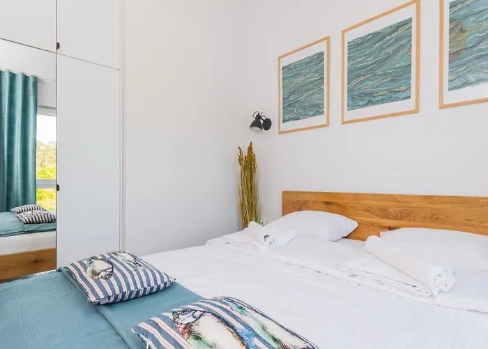 Jantar, Sun & Snow Jantar